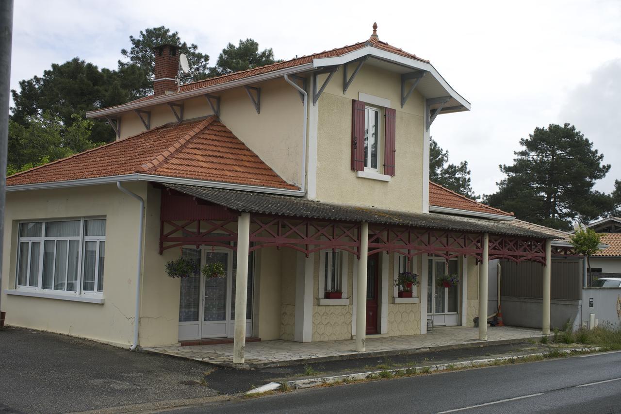 Chez Augustin Acomodação com café da manhã Lacanau Exterior foto